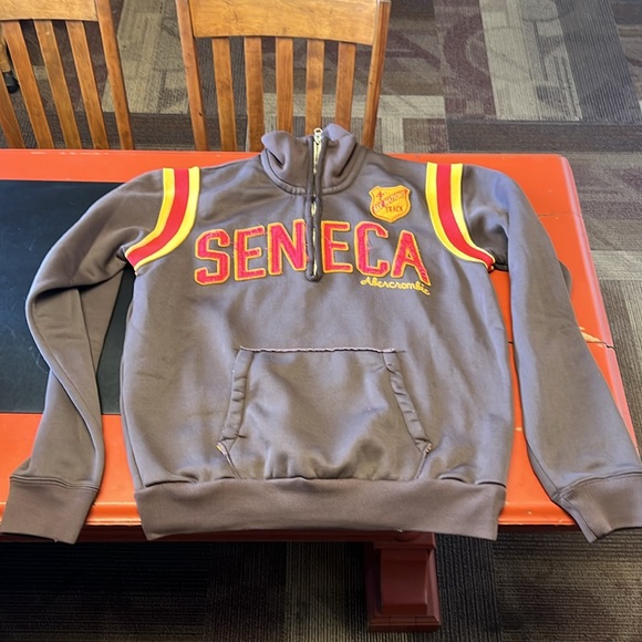 Abercrombie & Fitch Vintage Quarter Zip Sweater. Size L. Brown, Yellow, & Red. - Picture 3 of 5